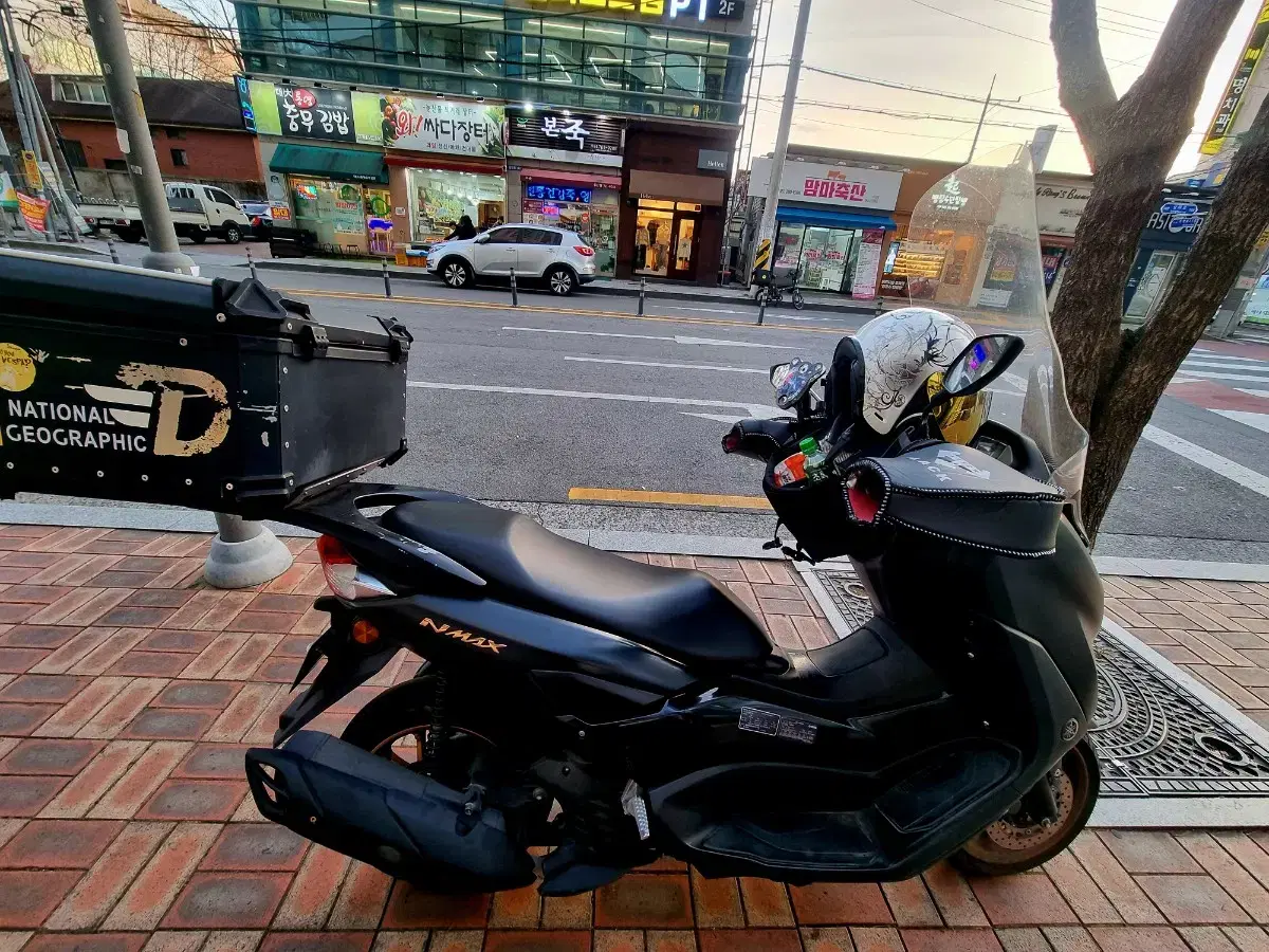 nmax125 21년식 판매합니다